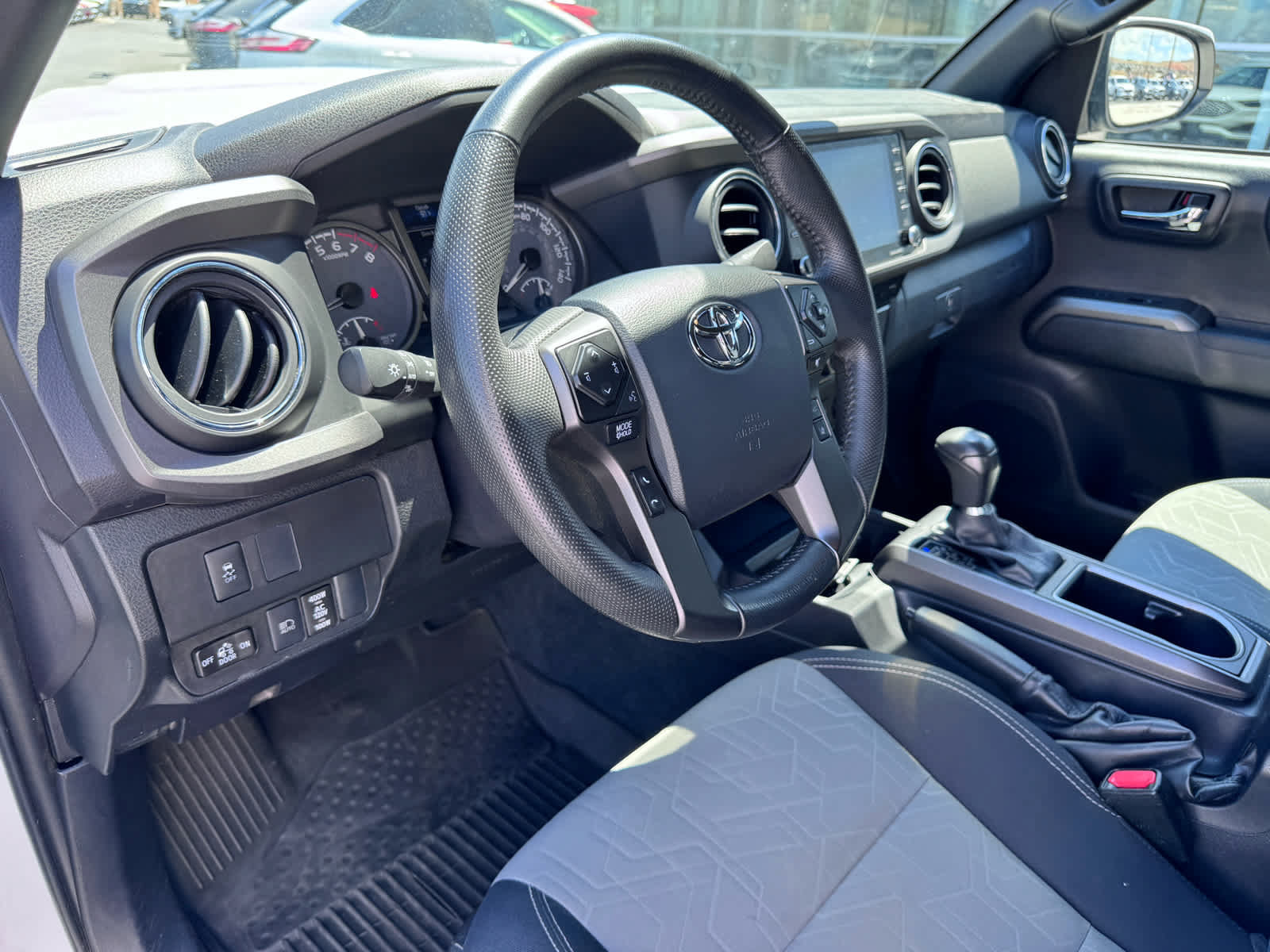Used 2023 Toyota Tacoma TRD Sport AWD/4WD image 23