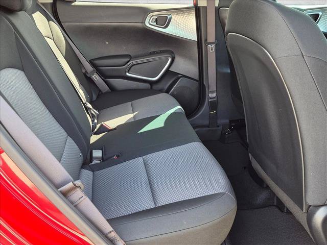 Used 2024 Kia Soul LX FWD image 19