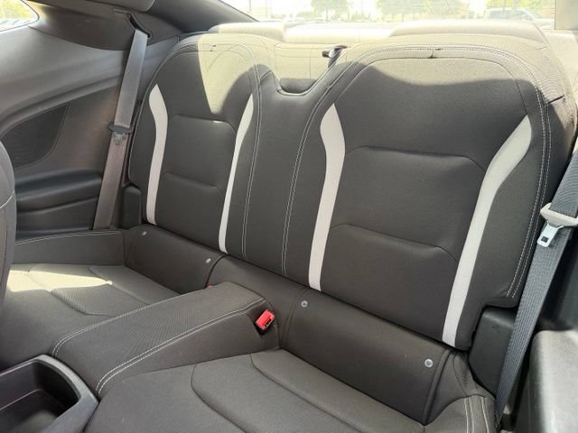 Used 2023 Chevrolet Camaro LT RWD image 19