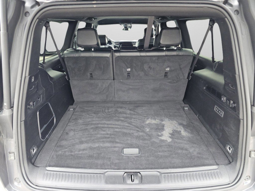 Used 2024 Jeep Wagoneer L Series II w/ Flexible Seating Group image 26