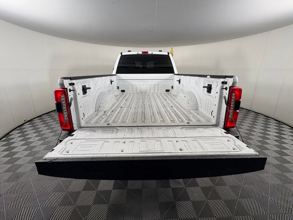 Certified 2023 Ford F250 XL w/ STX Appearance Package AWD/4WD image 26