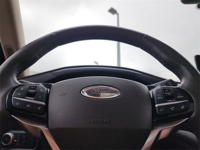 Certified 2022 Ford Explorer Platinum w/ Technology Package image 35