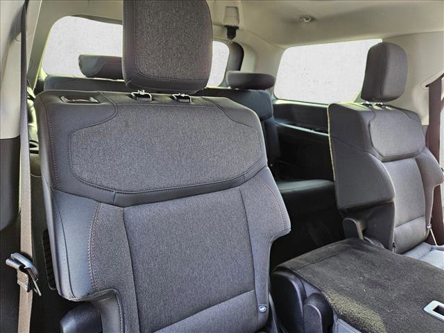 Certified 2025 Ford Expedition Active image 19