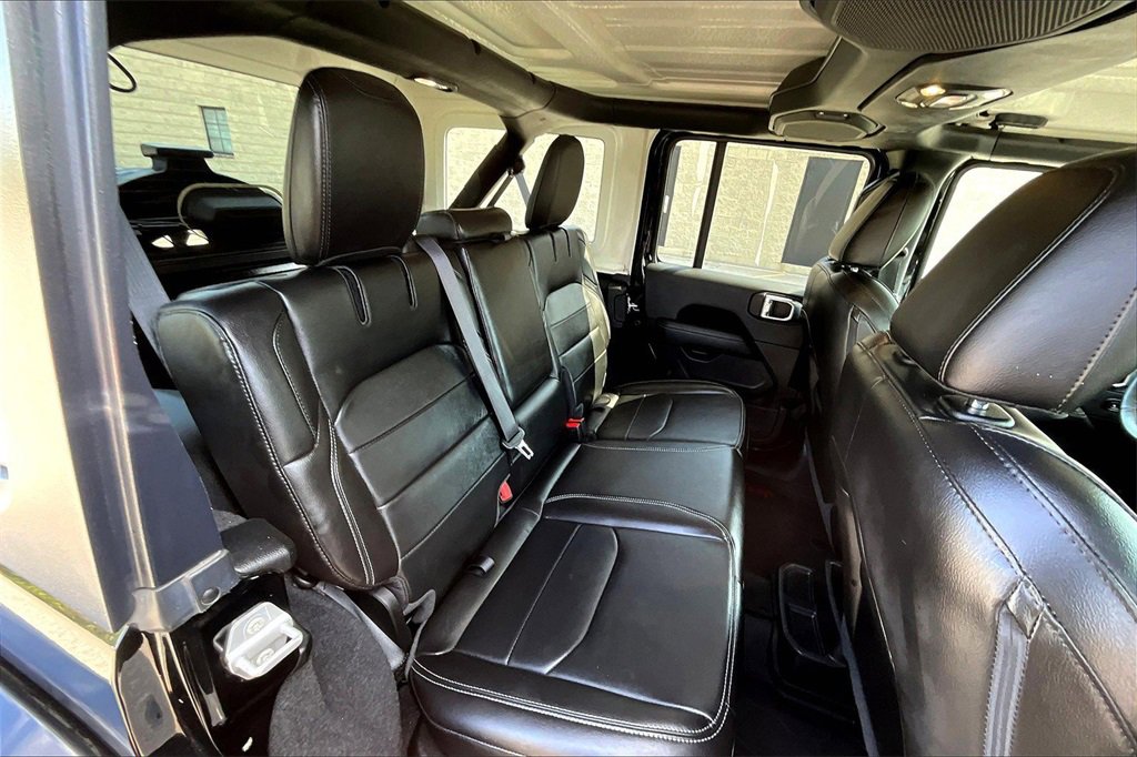 Used 2021 Jeep Wrangler Unlimited Sahara w/ Cold Weather Group image 25