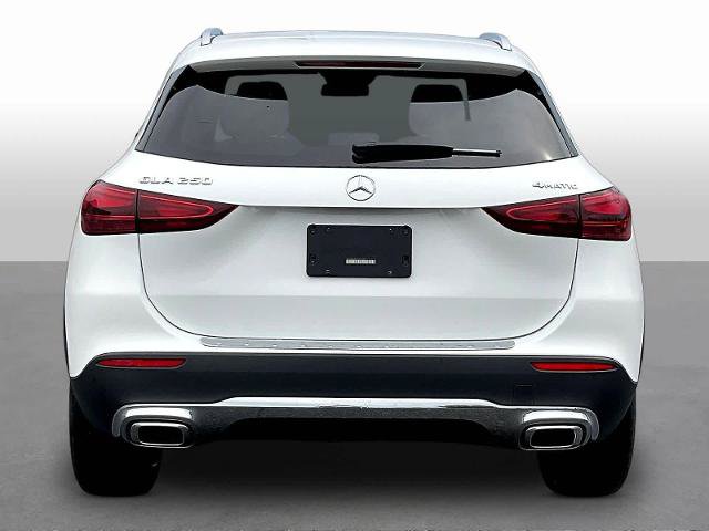 Used 2025 Mercedes-Benz GLA 250 4MATIC image 6