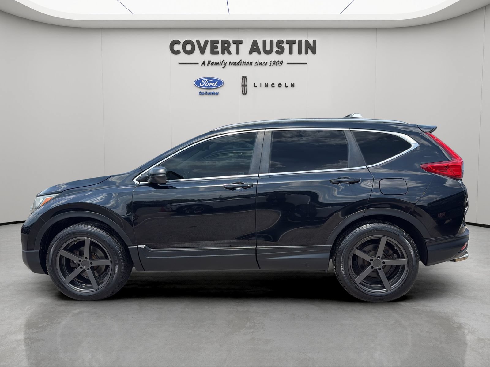 Used 2018 Honda CR-V EX-L image 2