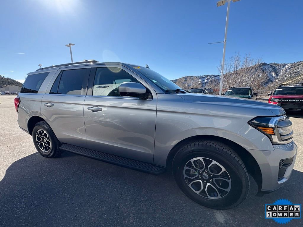 Certified 2024 Ford Expedition XLT image 6