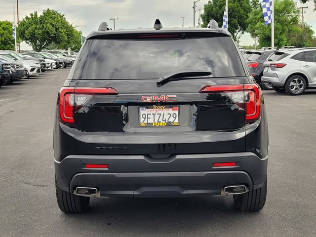 Used 2023 GMC Acadia SLT w/ Elevation Edition FWD image 5