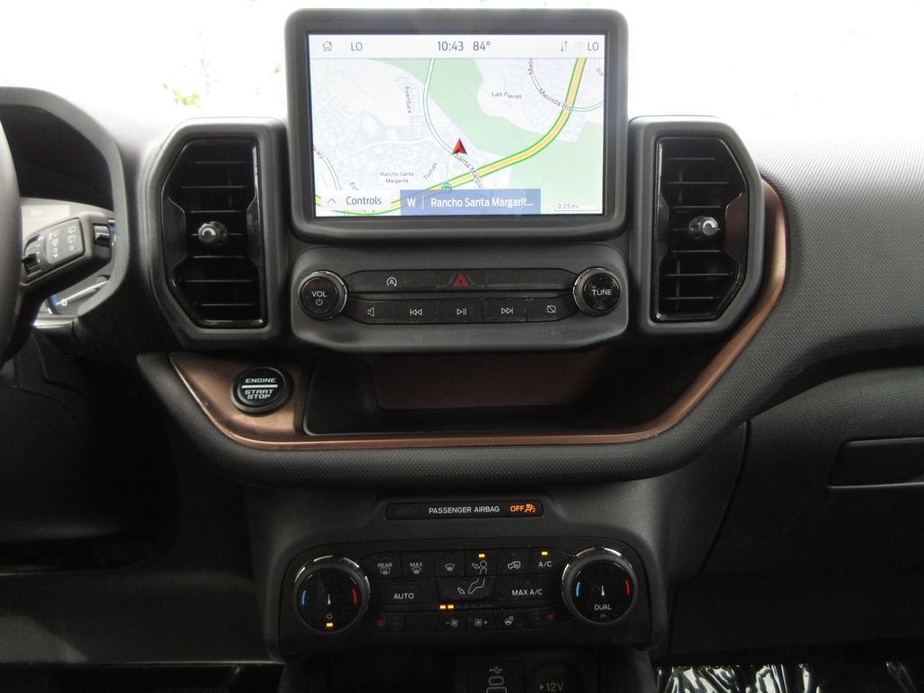 Certified 2024 Ford Bronco Sport Outer Banks w/ Tech Package AWD/4WD image 19