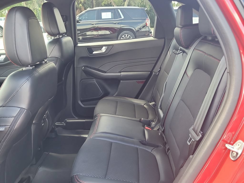 Certified 2023 Ford Escape ST-Line w/ Tech Pack #1 FWD image 11