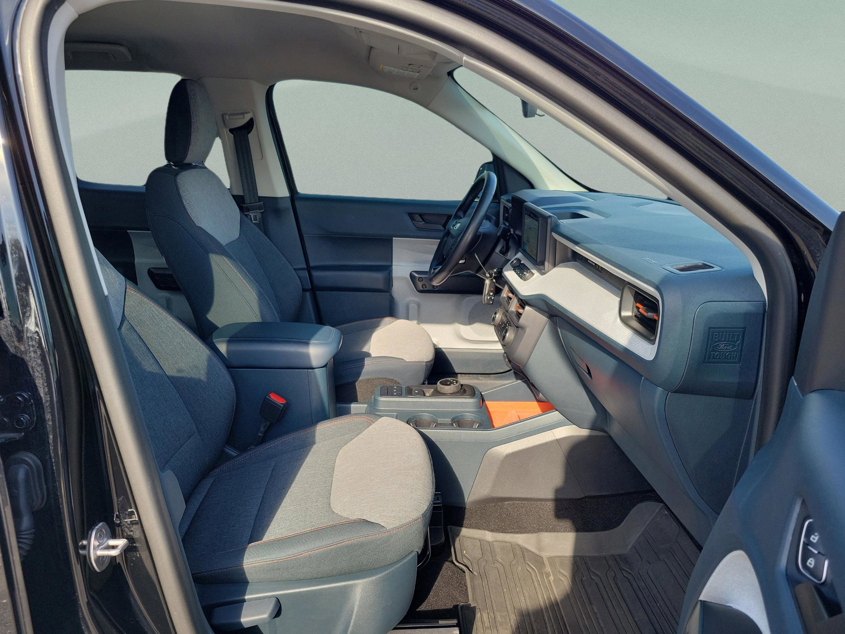 Certified 2024 Ford Maverick XLT w/ XLT Luxury Package image 25