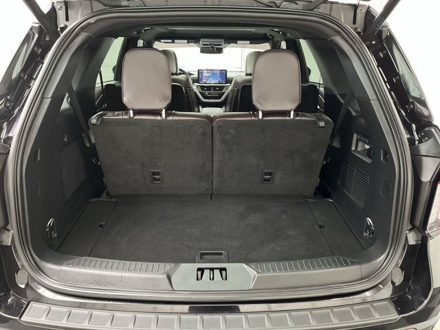 Certified 2025 Ford Explorer Platinum w/ Ultimate Package AWD/4WD image 33