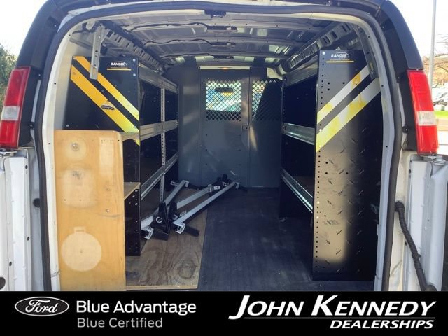 Used 2021 Chevrolet Express 2500 w/ Driver Convenience Package RWD image 19
