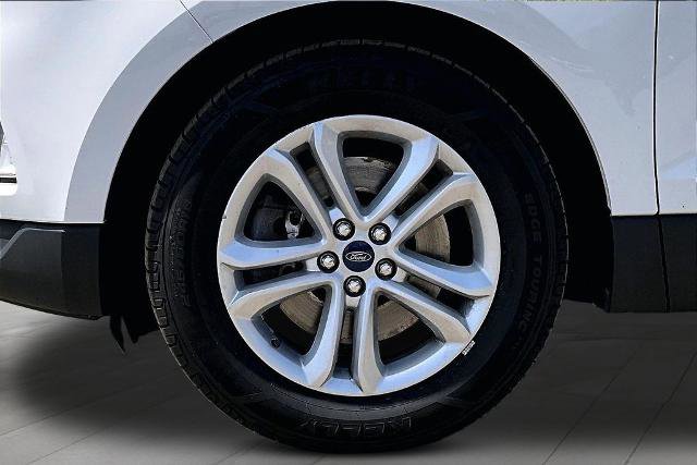 Certified 2020 Ford Edge SEL AWD/4WD image 9