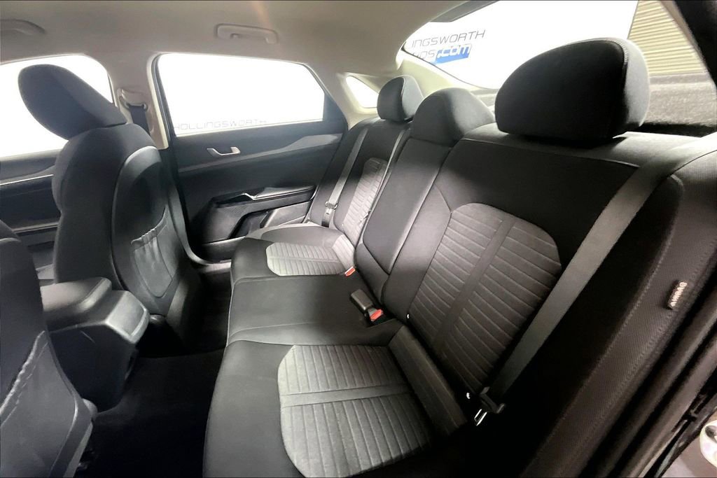 Used 2025 Kia K5 LXS FWD image 21