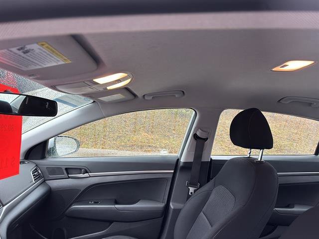 Used 2018 Hyundai Elantra SE w/ SE Connectivity Package 04 image 15