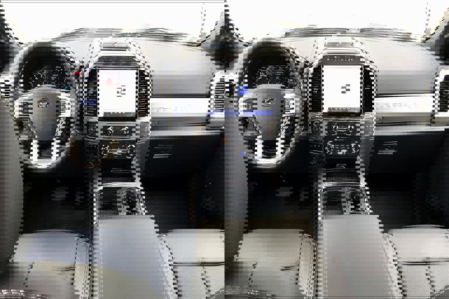 Certified 2022 Ford F350 Lariat w/ Black Appearance Package image 15