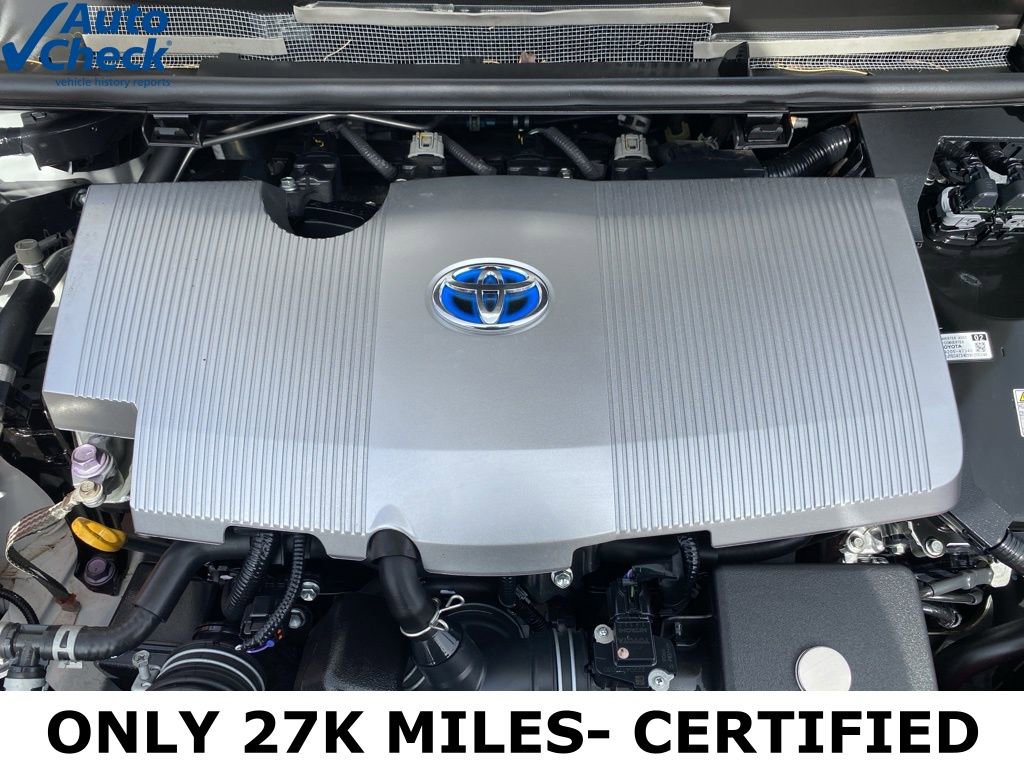 Used 2020 Toyota Prius XLE w/ Advanced Technology Package image 41