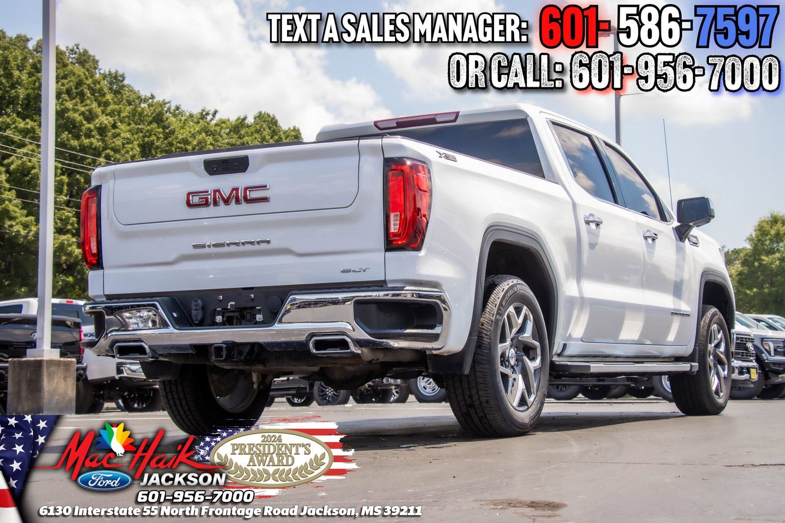 Used 2023 GMC Sierra 1500 SLT w/ SLT Premium Package AWD/4WD image 4