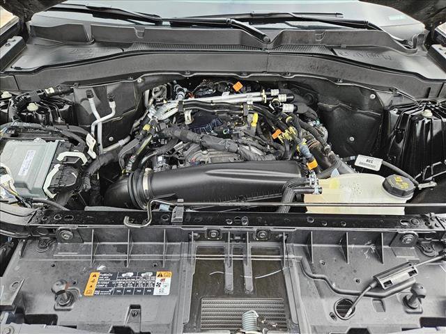 Certified 2025 Ford Explorer Active image 24