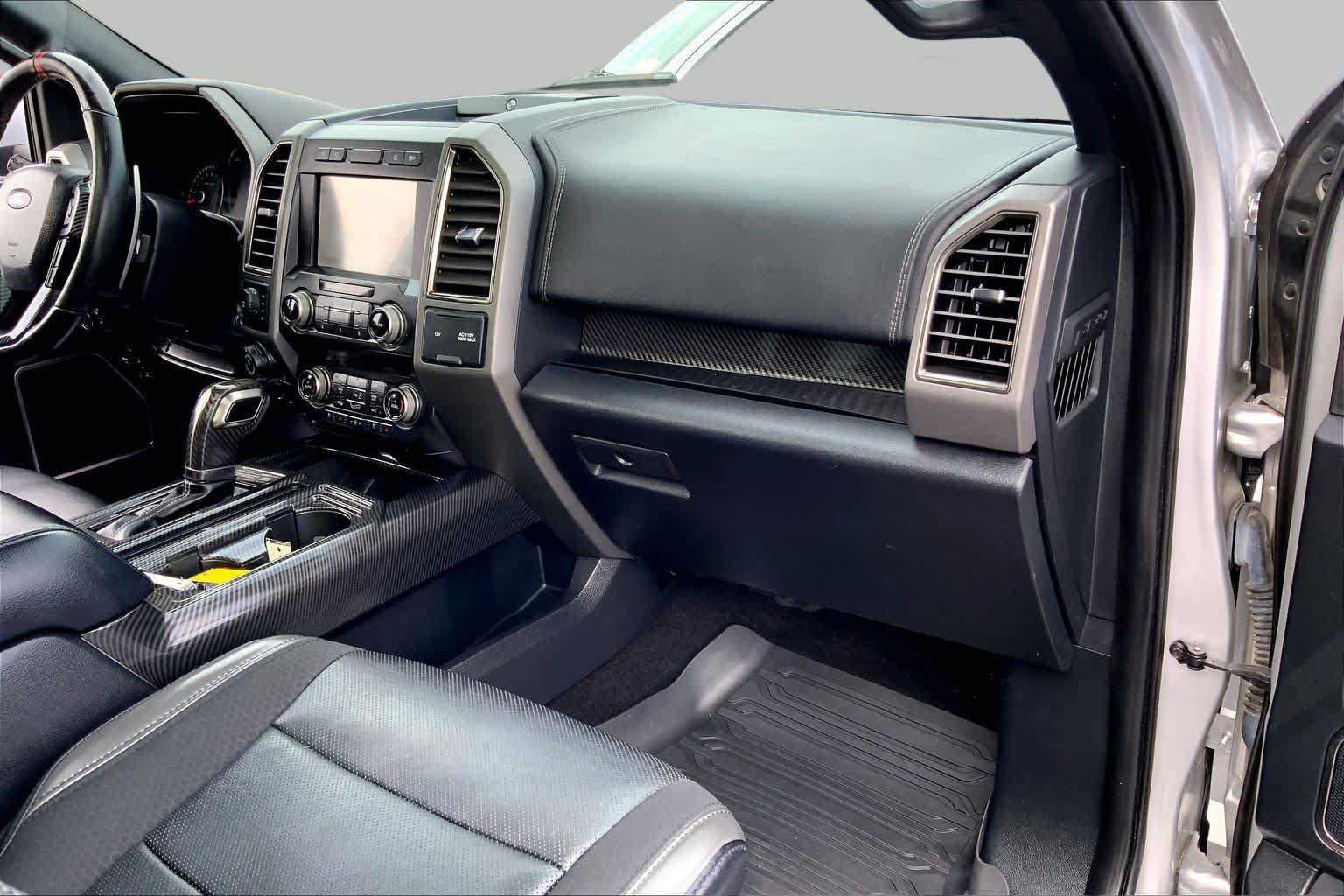 Certified 2019 Ford F150 Raptor w/ Equipment Group 802A Luxury AWD/4WD image 17