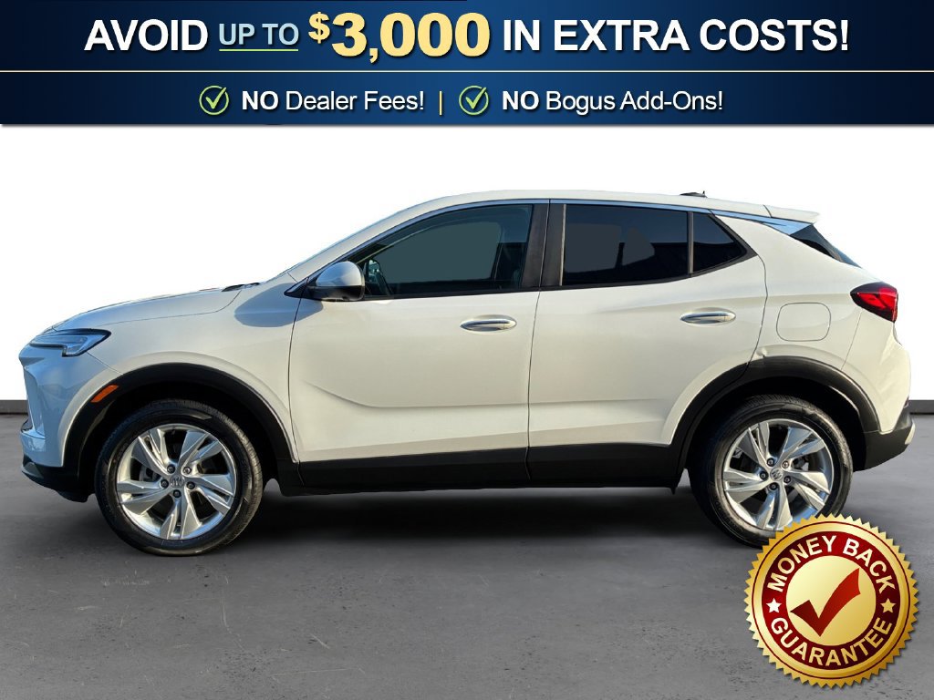 Used 2024 Buick Encore GX Preferred w/ Comfort Package FWD image 2