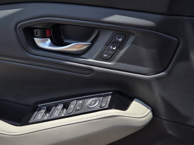 Used 2025 Honda Accord Touring image 20