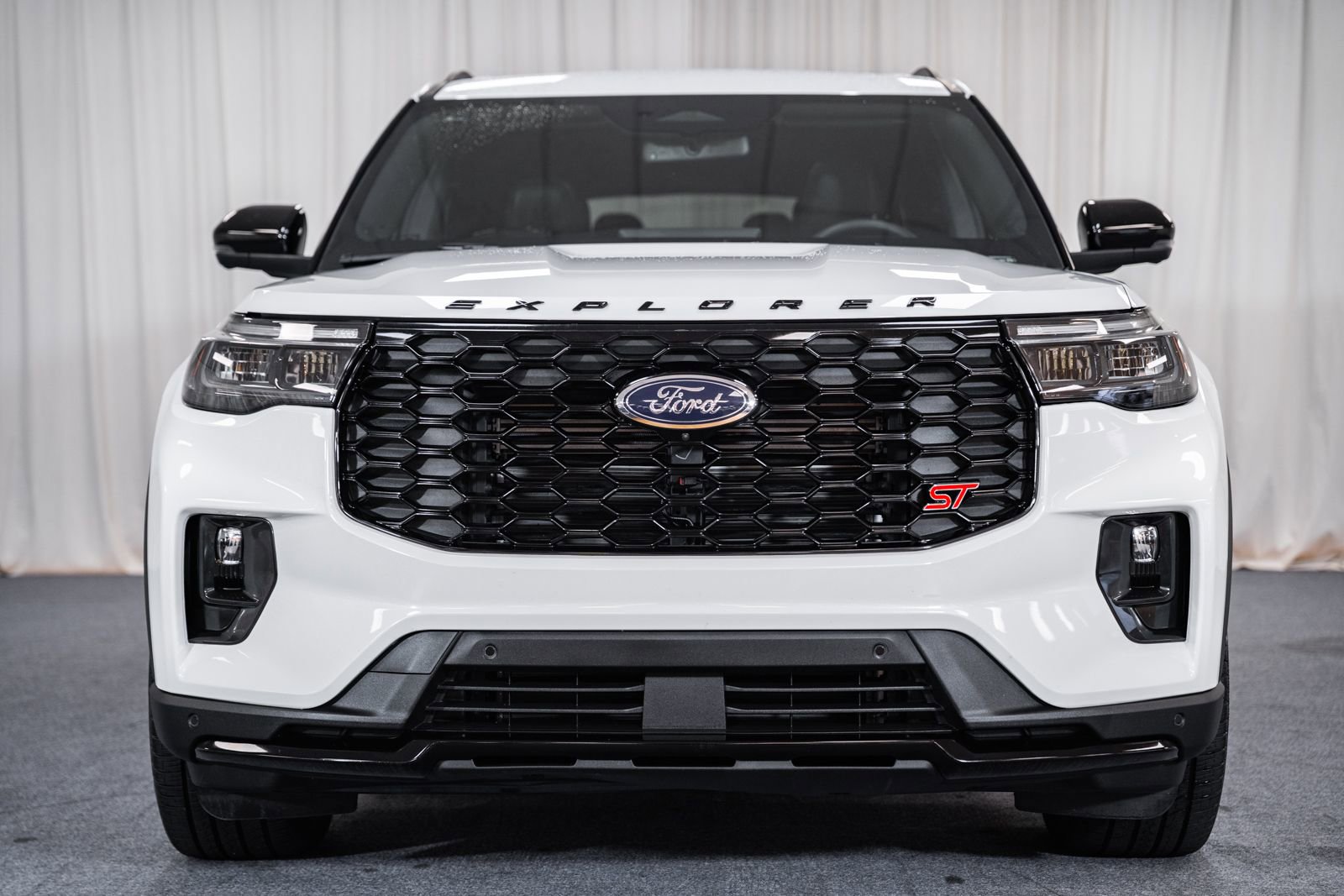 Certified 2025 Ford Explorer ST w/ Sun And Sound Package AWD/4WD image 2