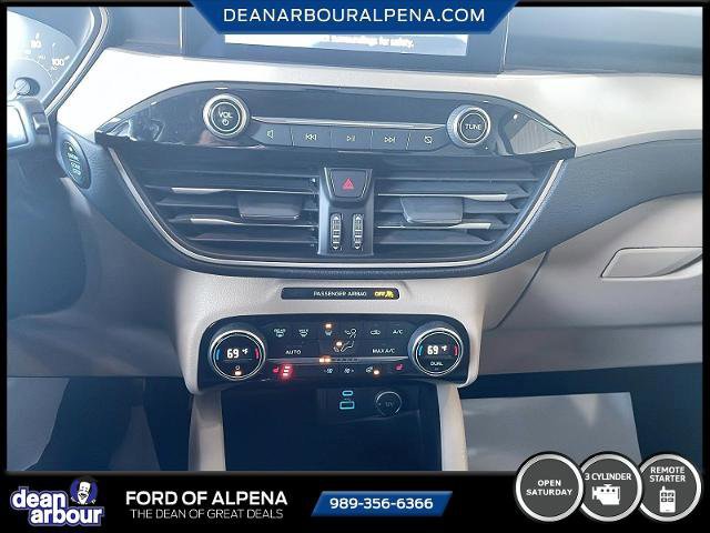 Certified 2021 Ford Escape SEL w/ Class II Trailer Tow Package image 16