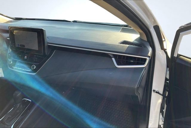 Used 2025 Toyota Corolla LE image 17