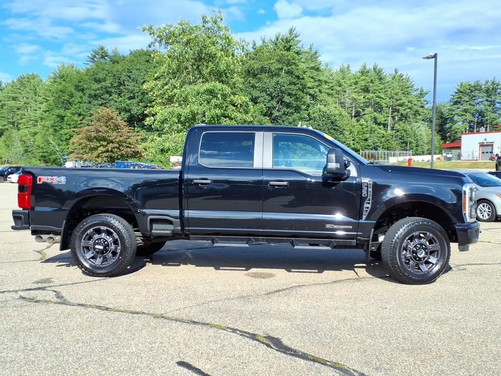 Certified 2025 Ford F350 XL w/ STX Appearance Package AWD/4WD image 3