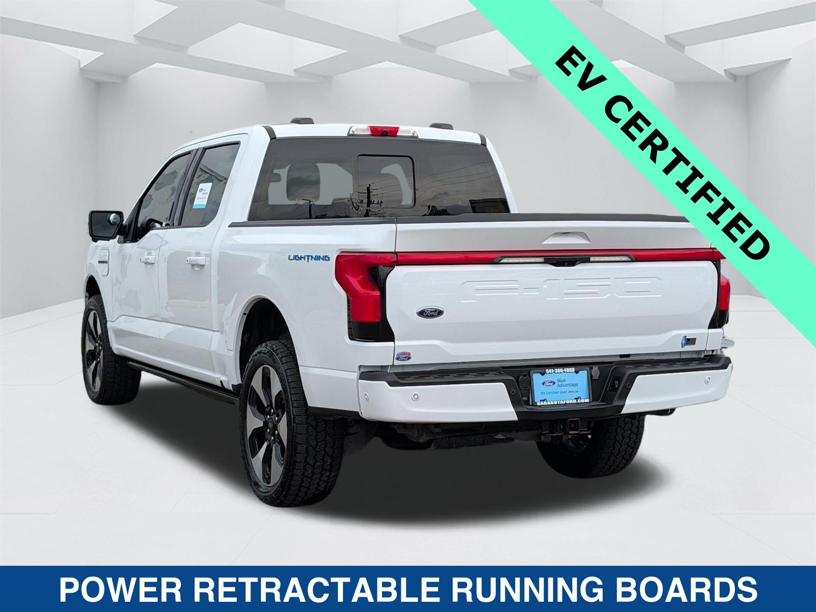 Certified 2023 Ford F150 Lightning Platinum AWD/4WD image 7