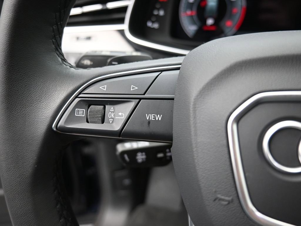 Used 2024 Audi Q7 2.0T Premium Plus w/ Premium Plus Package image 6