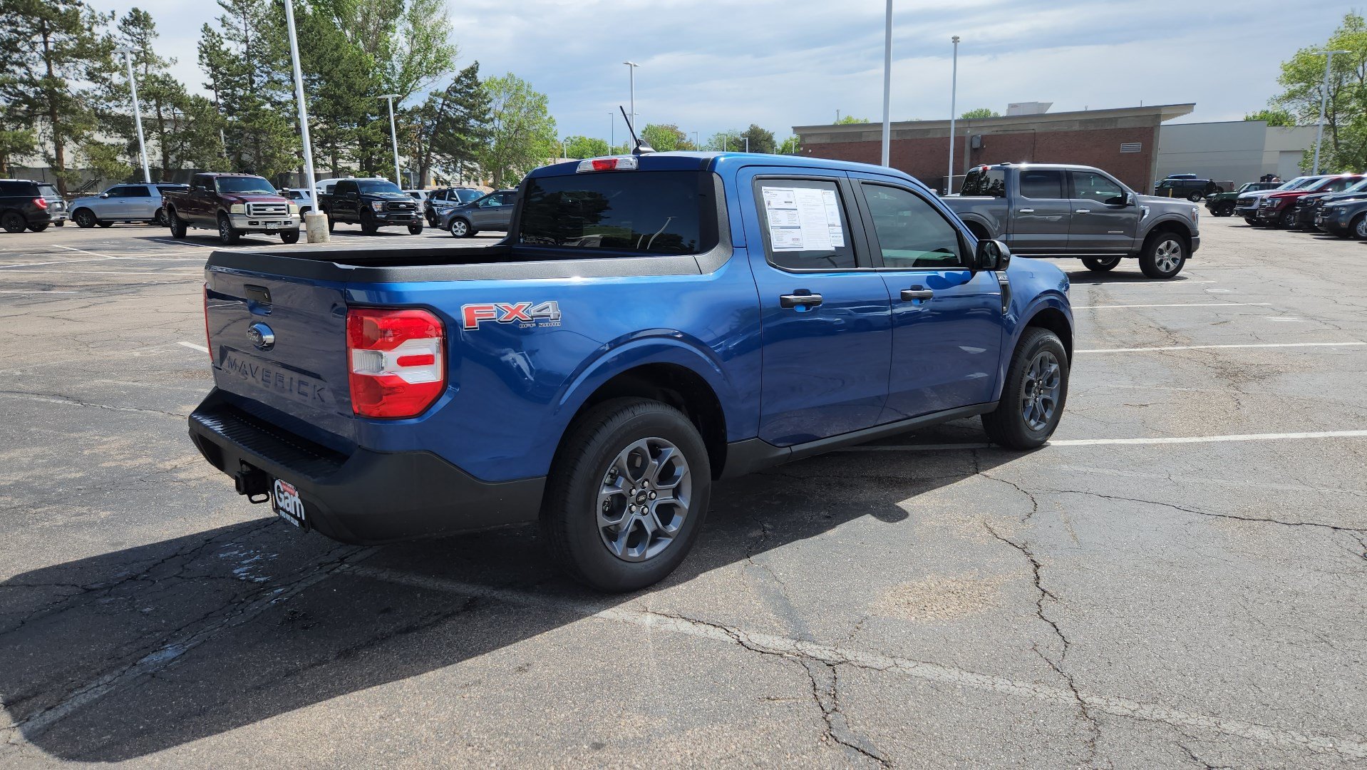 Certified 2024 Ford Maverick XLT w/ XLT Luxury Package AWD/4WD image 15