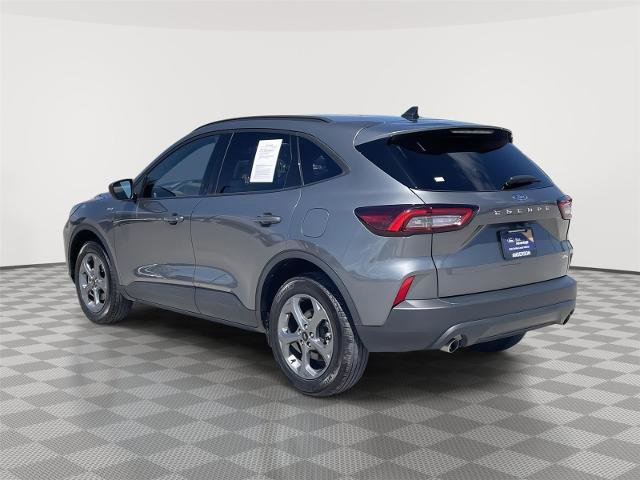 Certified 2025 Ford Escape ST-Line AWD/4WD image 9
