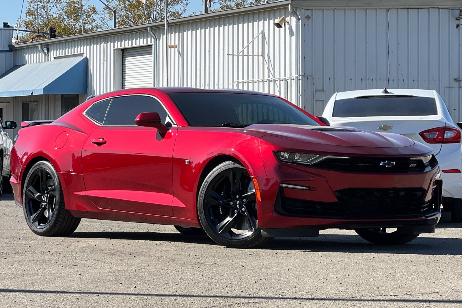 Used 2023 Chevrolet Camaro SS RWD image 2