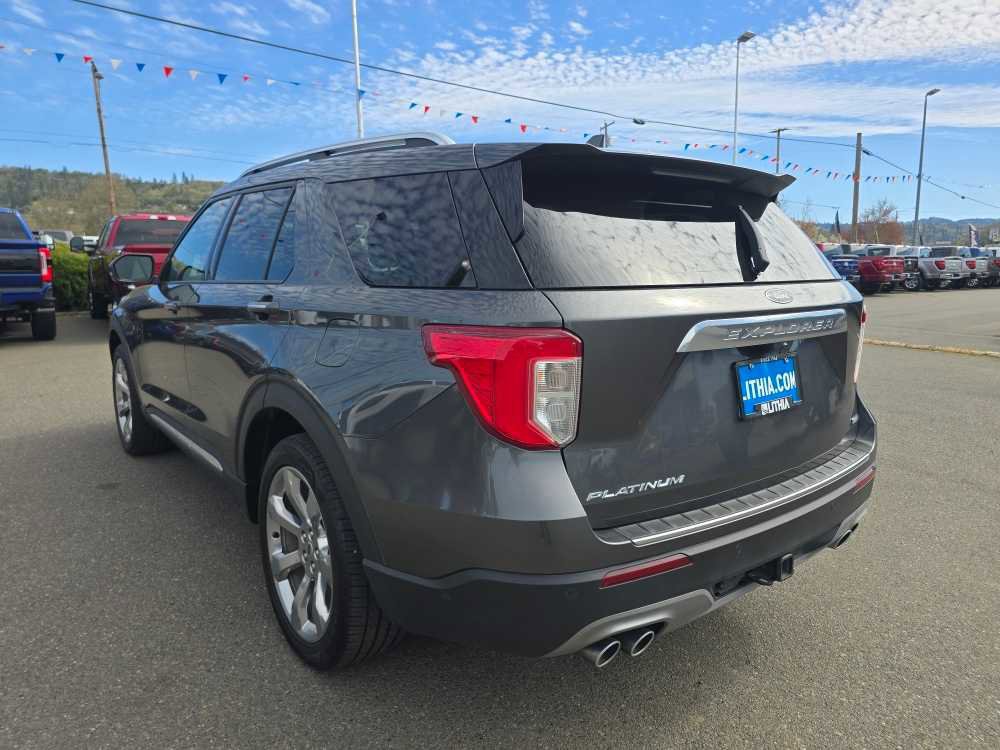 Certified 2020 Ford Explorer Platinum w/ Premium Technology Package image 3