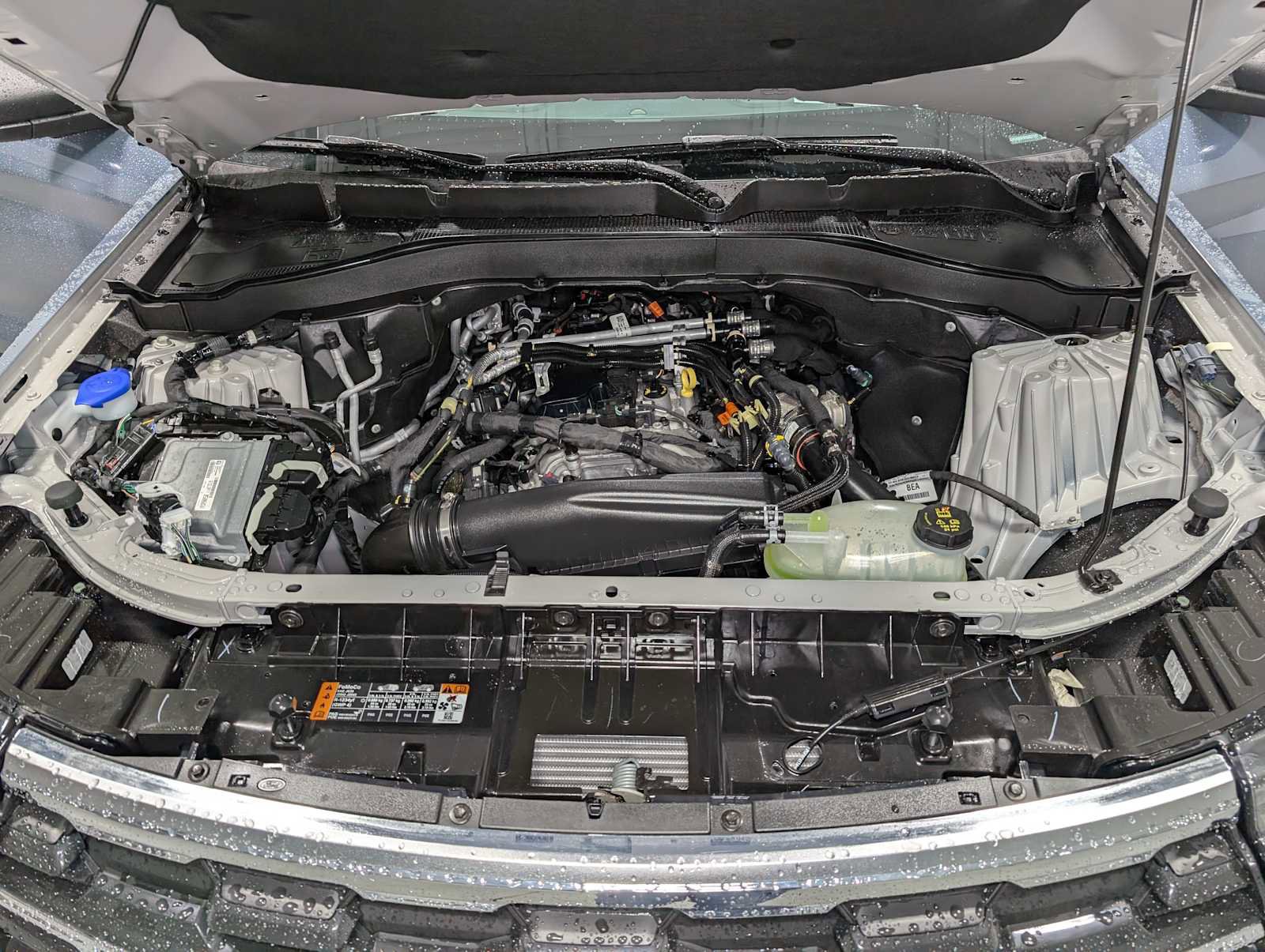 Certified 2025 Ford Explorer Active w/ Active Comfort Package image 15