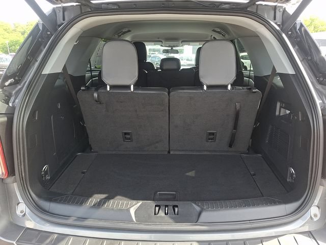 Certified 2023 Ford Explorer XLT w/ Equipment Group 202A AWD/4WD image 29