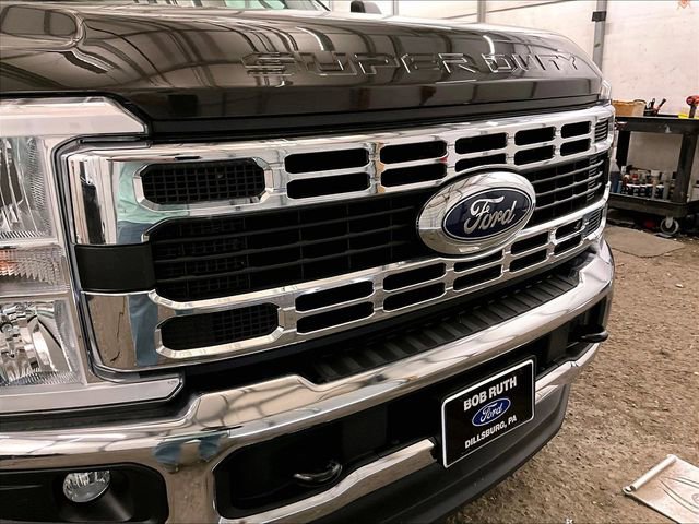 Certified 2024 Ford F350 XLT w/ Camper Package AWD/4WD image 26