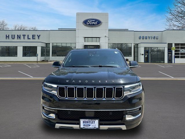 Used 2024 Jeep Wagoneer Series II AWD/4WD image 2