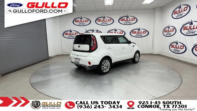 Used 2017 Kia Soul + FWD image 8