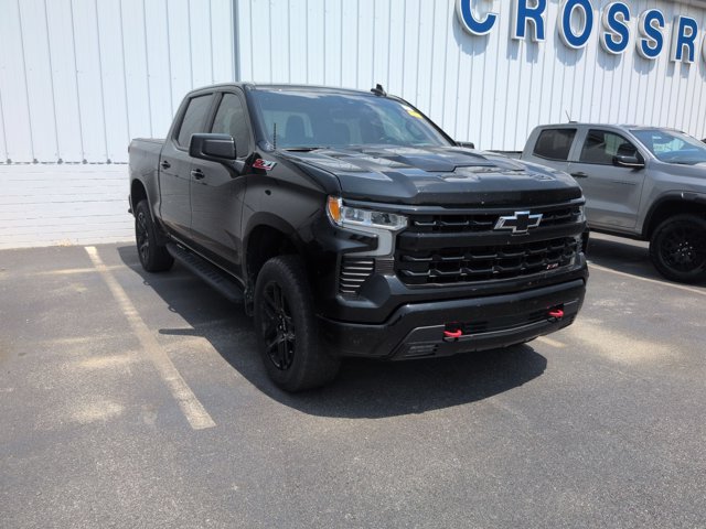 Used 2023 Chevrolet Silverado 1500 LT Trail Boss AWD/4WD image 1