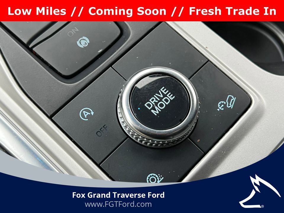 Certified 2021 Ford Explorer XLT w/ Equipment Group 202A image 32