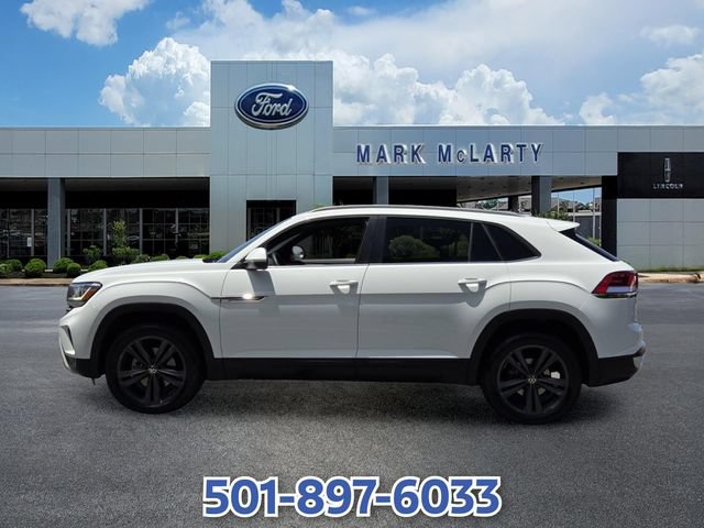 Used 2022 Volkswagen Atlas Cross Sport SE AWD/4WD image 2
