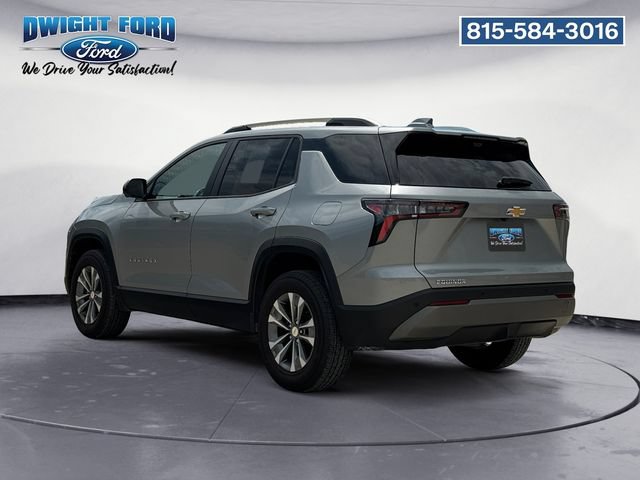 Used 2025 Chevrolet Equinox LT w/ Convenience Package II FWD image 3