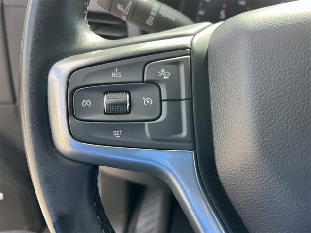 Used 2024 Chevrolet Suburban LT image 32