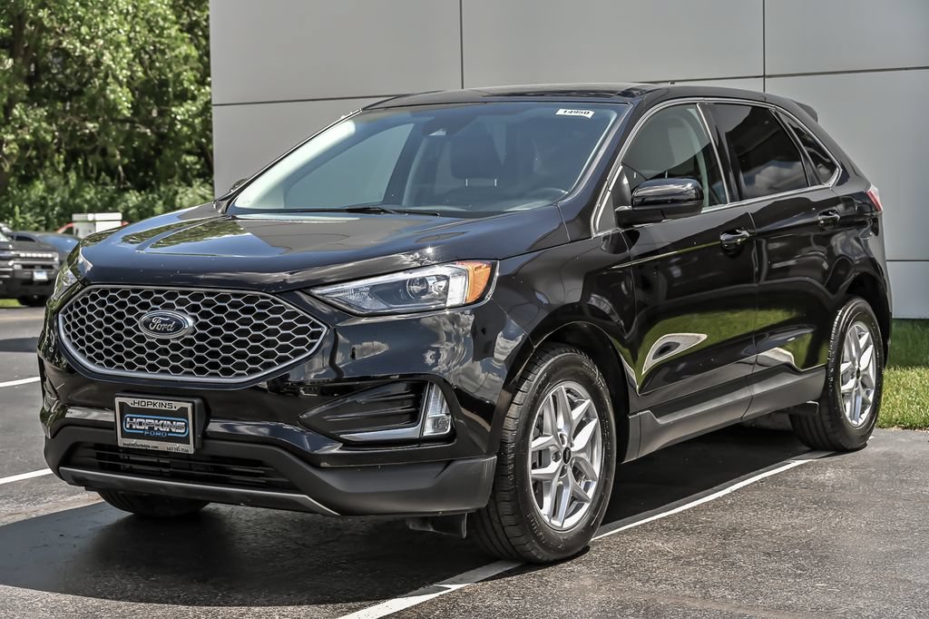 Certified 2024 Ford Edge SEL w/ Convenience Package AWD/4WD image 5