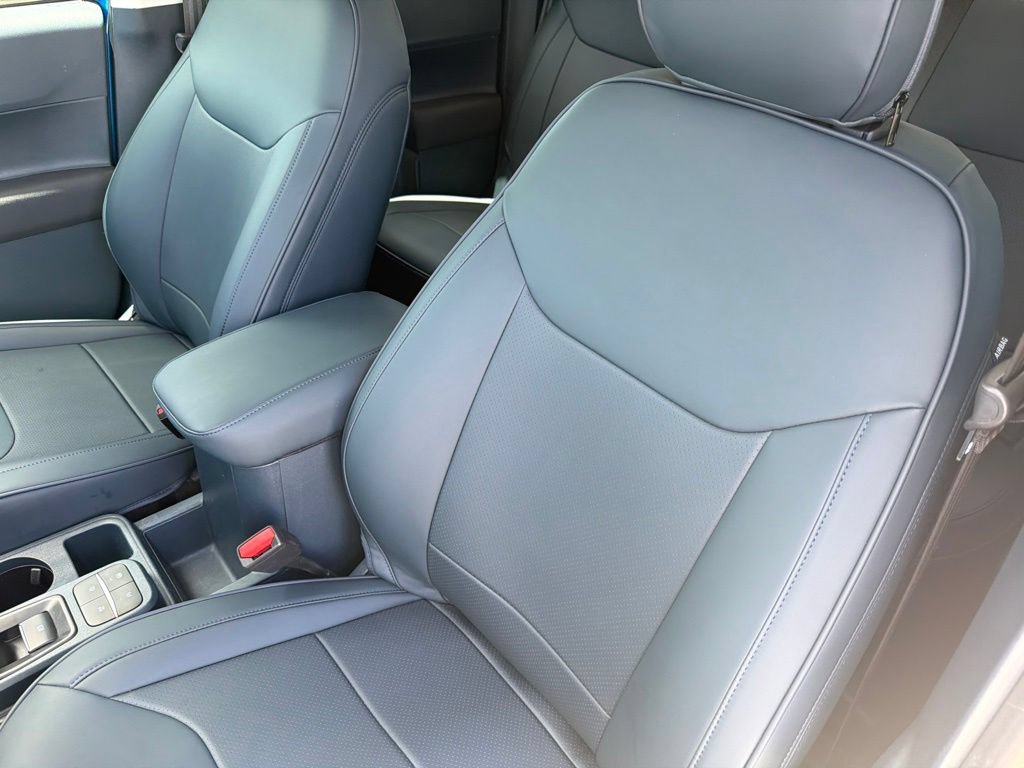 Certified 2022 Ford Maverick XL FWD image 11