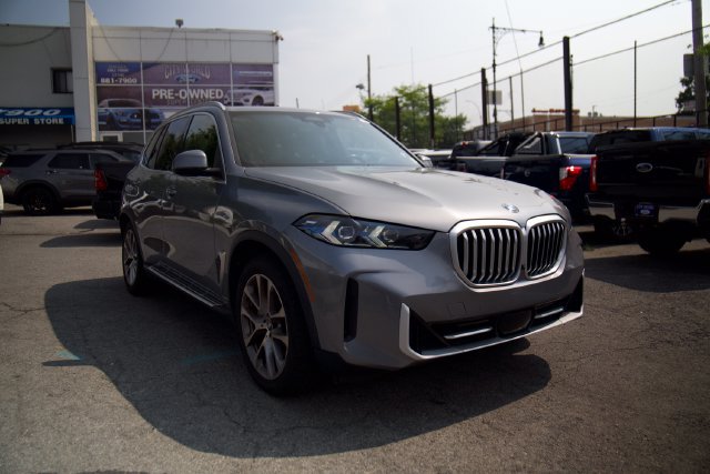 Used 2024 BMW X5 sDrive40i w/ Premium Package